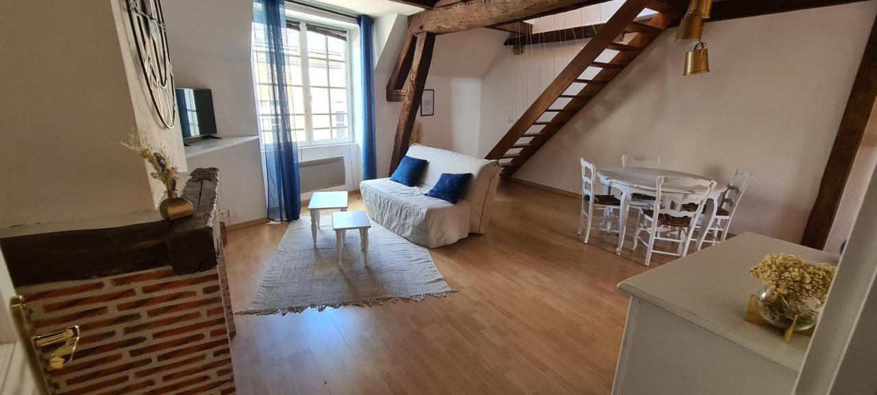 Duplex 1648 Apartment Blois Bagian luar foto