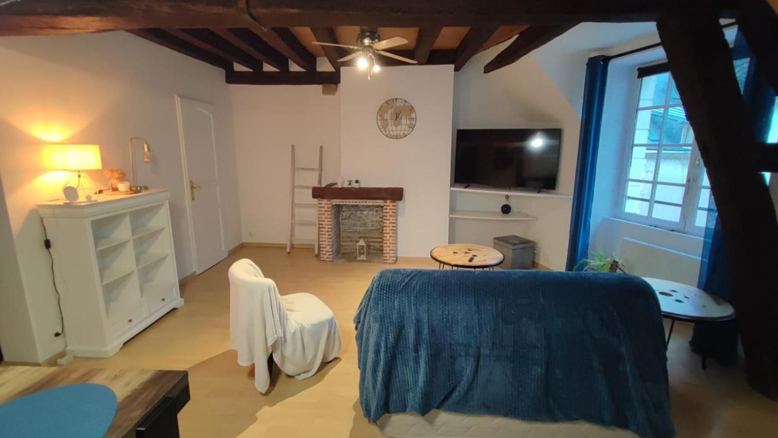 Duplex 1648 Apartment Blois Bagian luar foto